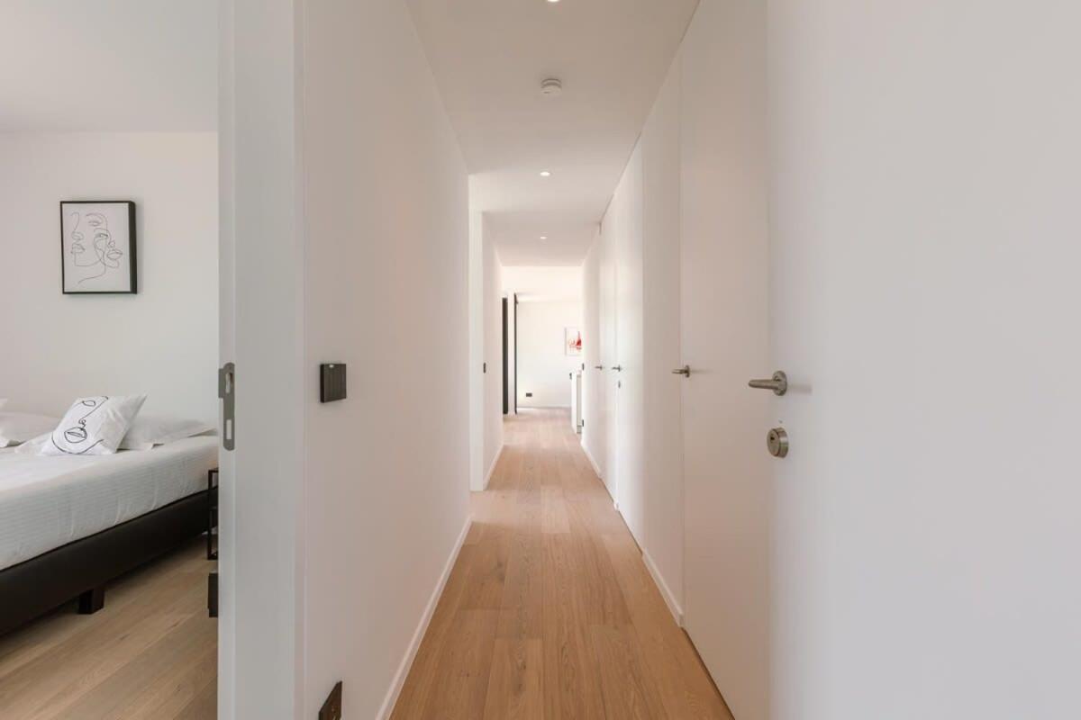 New, Luxurious And Modern Apartment With Private Parking 코크시데 외부 사진
