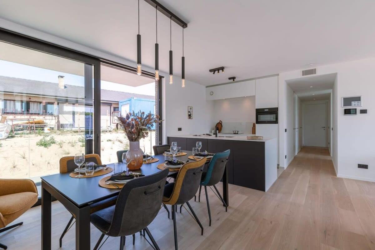 New, Luxurious And Modern Apartment With Private Parking 코크시데 외부 사진